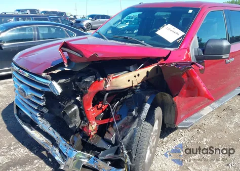 2015 Ford F-150 Xlt z USA, uszkodzony, nr VIN 1FTEW1C89FFC31528